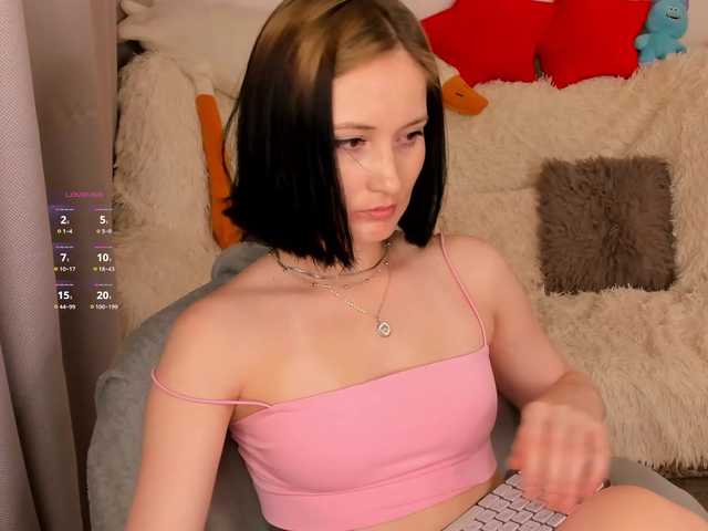 LisaMooore live cam on BongaCams