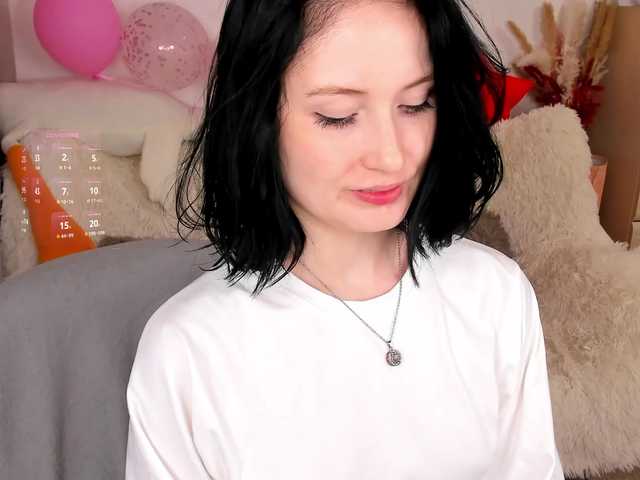LisaMooore's BongaCams show and profile