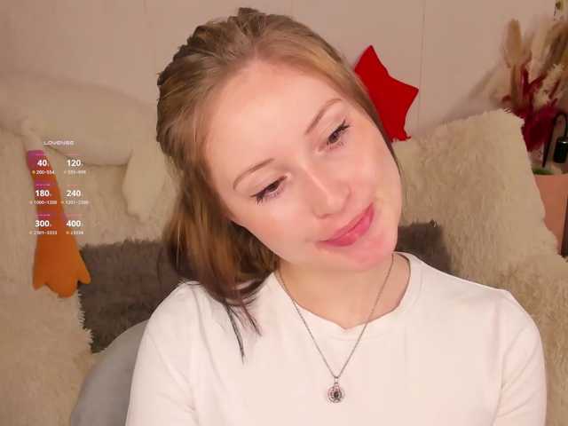 LisaMooore live cam on BongaCams
