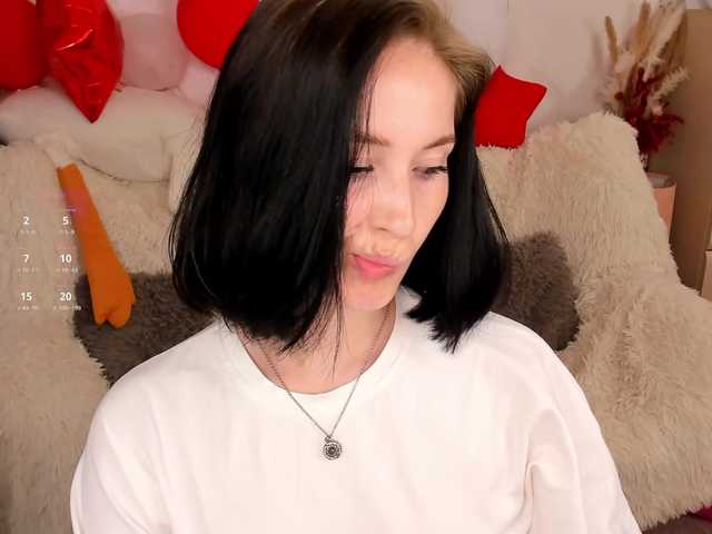 LisaMooore live cam on BongaCams