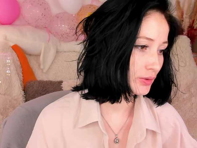 LisaMooore's BongaCams show and profile