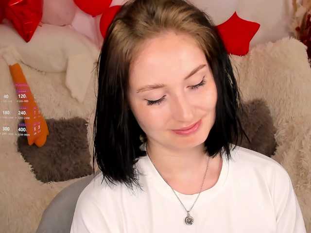 LisaMooore live cam on BongaCams