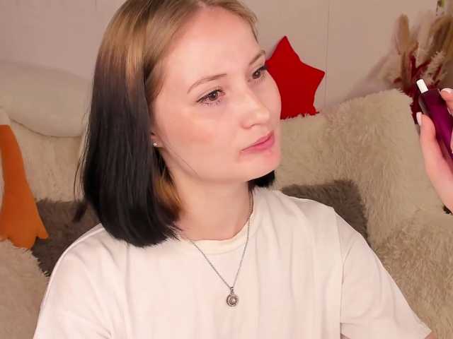 LisaMooore live cam on BongaCams