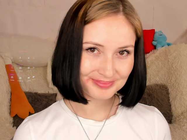 LisaMooore live cam on BongaCams