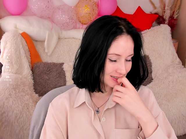 LisaMooore's BongaCams show and profile