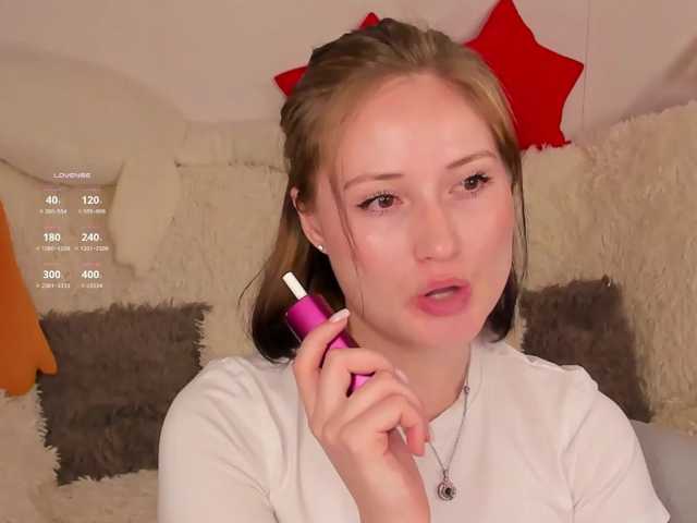 LisaMooore live cam on BongaCams