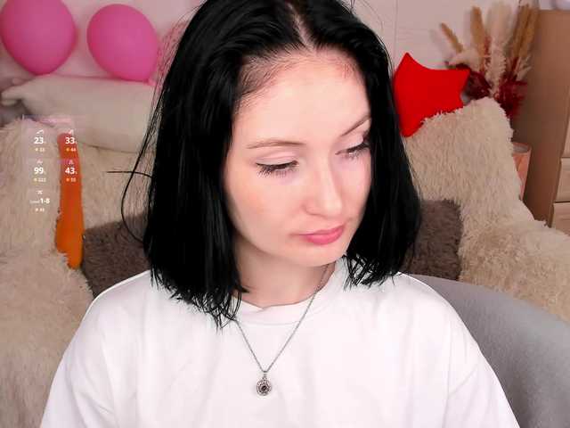 LisaMooore's BongaCams show and profile