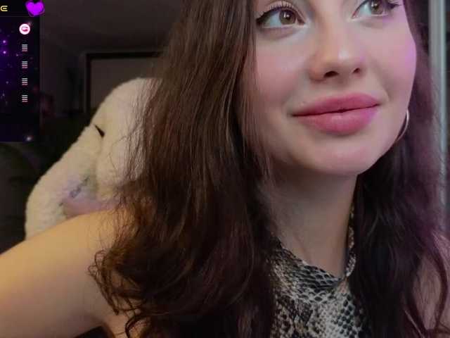 FlowerMarissa live cam on BongaCams