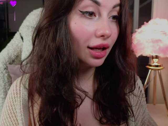 FlowerMarissa's BongaCams show and profile