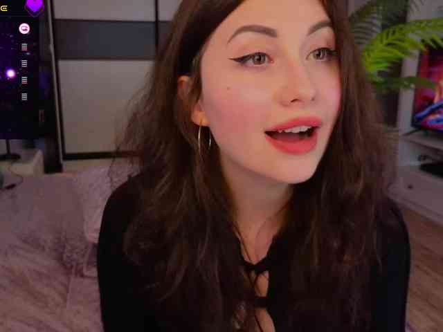 Innocent_Flower webcam