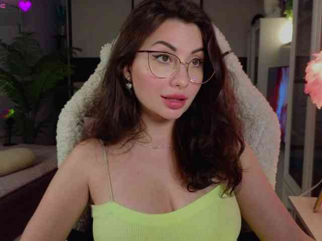 Innocent_Flower webcam