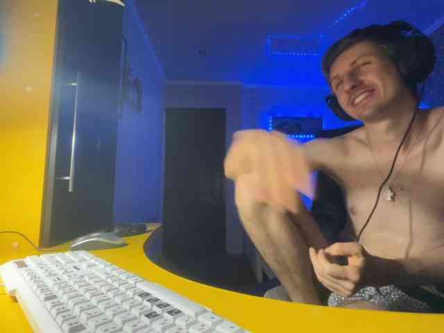 Akira-31 Sex Cam Show