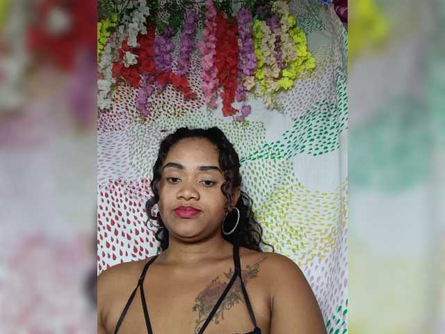 Julianna-1