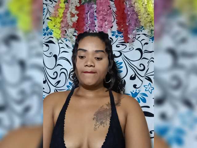 Julianna-1 live cam on BongaCams