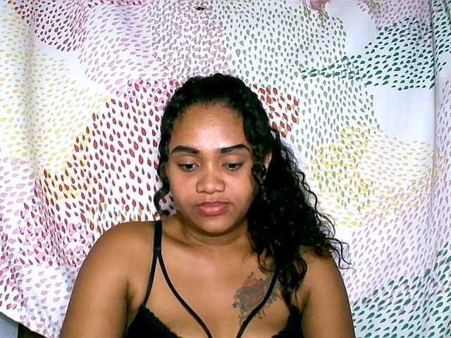 Lovejuju live webcam show