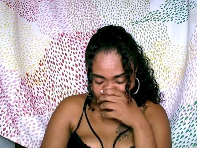 Lovejuju live webcam show