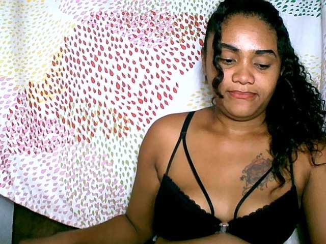 Lovejuju live webcam show