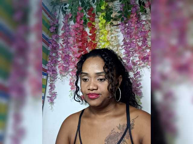 Julianna-1's BongaCams show and profile