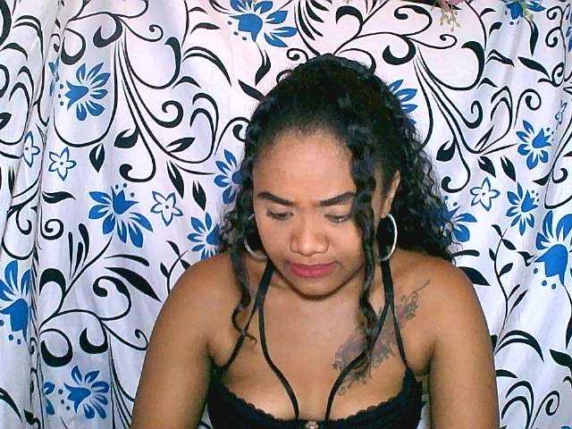 Lovejuju — live female cam
