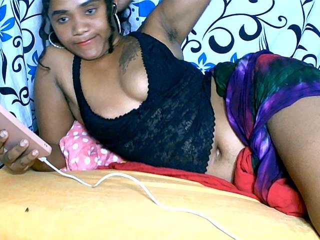 Julianna-1 live cam on BongaCams