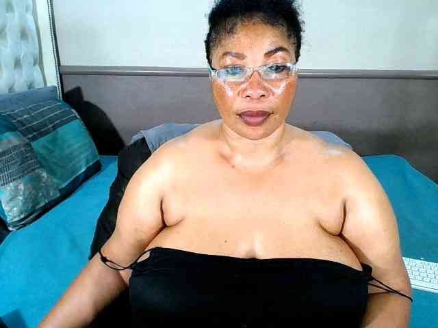 Model: Sexymama74