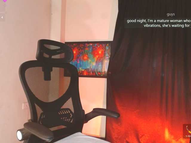 zafiro56, live now on BongaCams