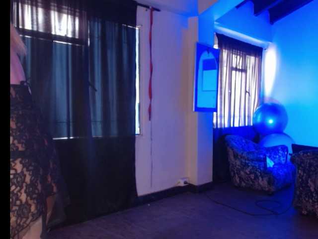zafiro56 live cam on BongaCams