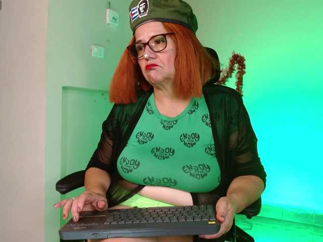 zafiro56 live cam on BongaCams