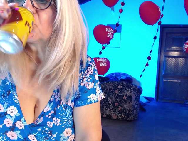 zafiro56 live cam on BongaCams