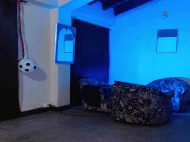 zafiro56 live cam on BongaCams