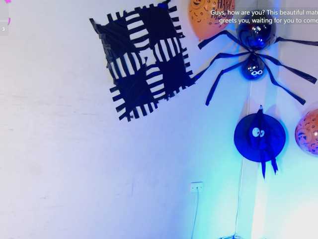 zafiro56, live now on BongaCams