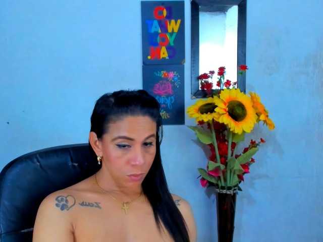 treyxiihot87 live webcam show