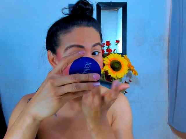 treyxiihot87 Live Webcam on BongaCams