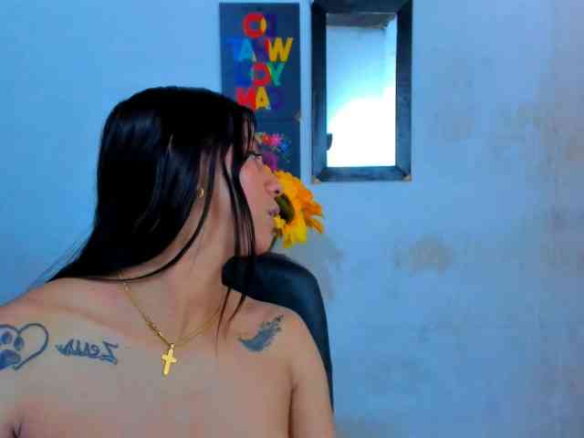 treyxiihot87 Live Webcam on BongaCams