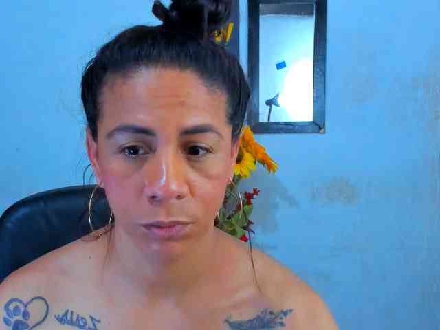 treyxiihot87 Live Webcam on BongaCams