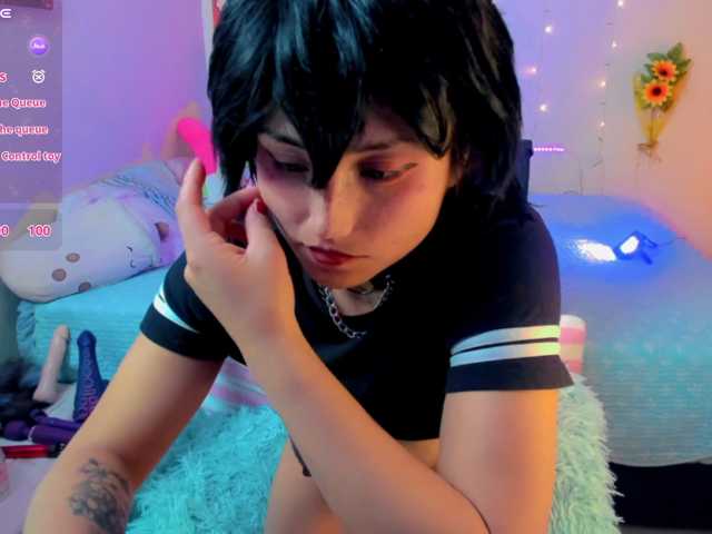 akaikrana live cam on BongaCams