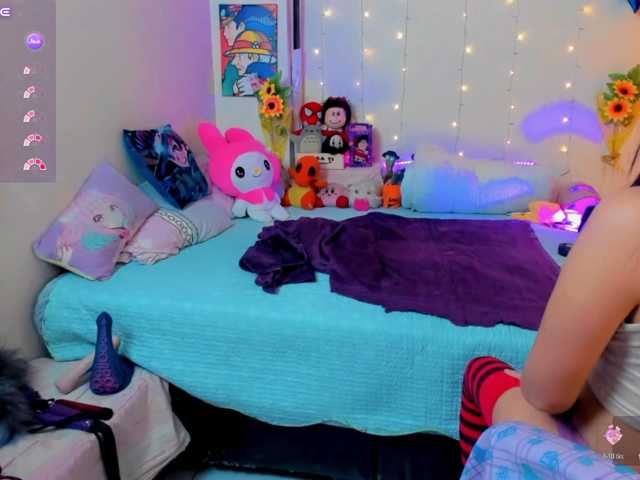 akaikrana live cam on BongaCams
