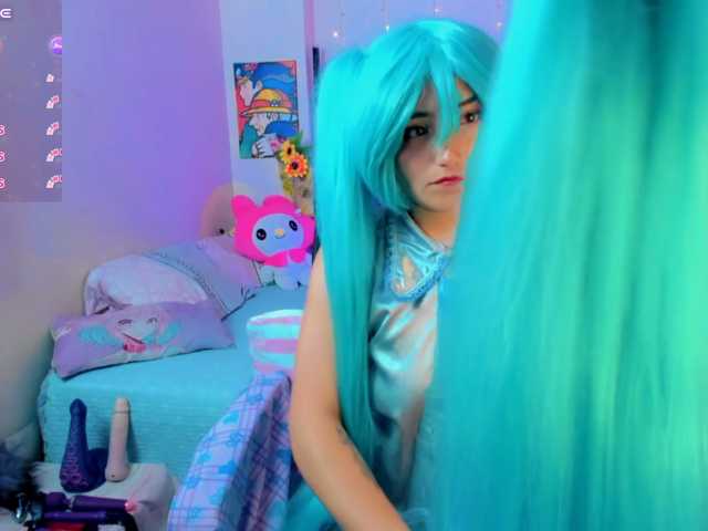 akaikrana live cam on BongaCams