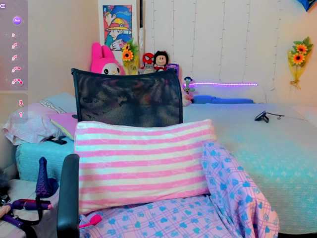 akaikrana live cam on BongaCams