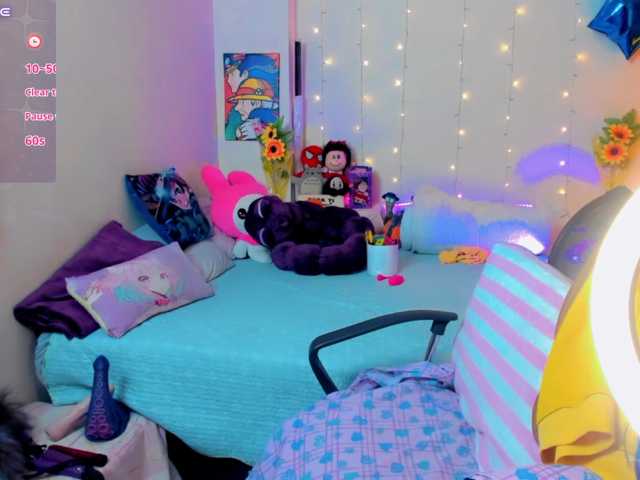 akaikrana live cam on BongaCams