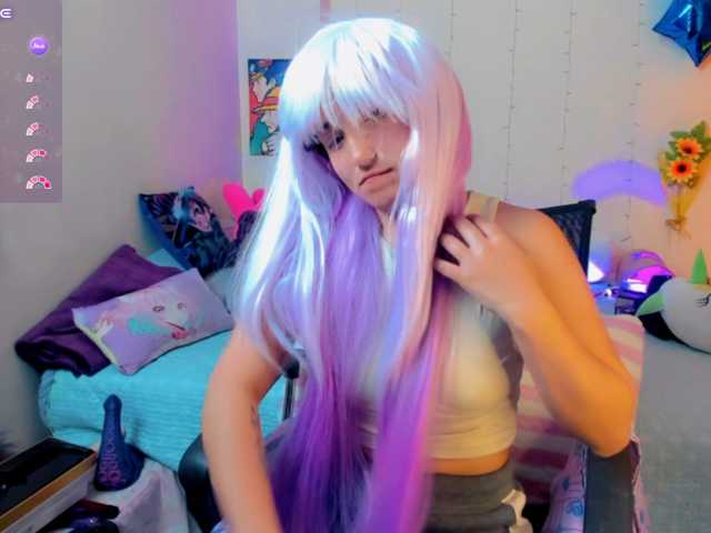 akaikrana live cam on BongaCams