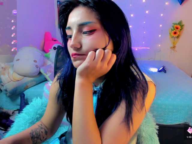 akaikrana live cam preview