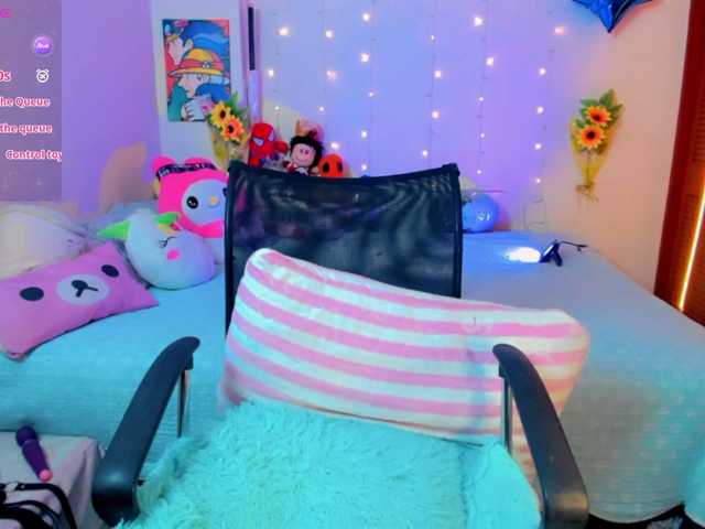 akaikrana live cam on BongaCams