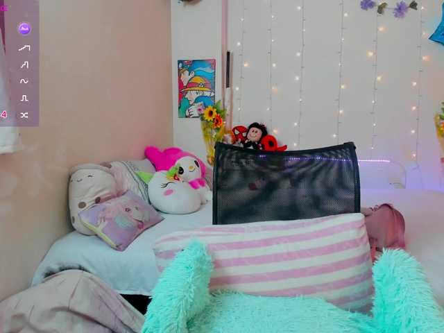akaikrana live cam on BongaCams