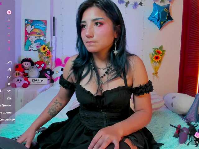 akaikrana live cam on BongaCams