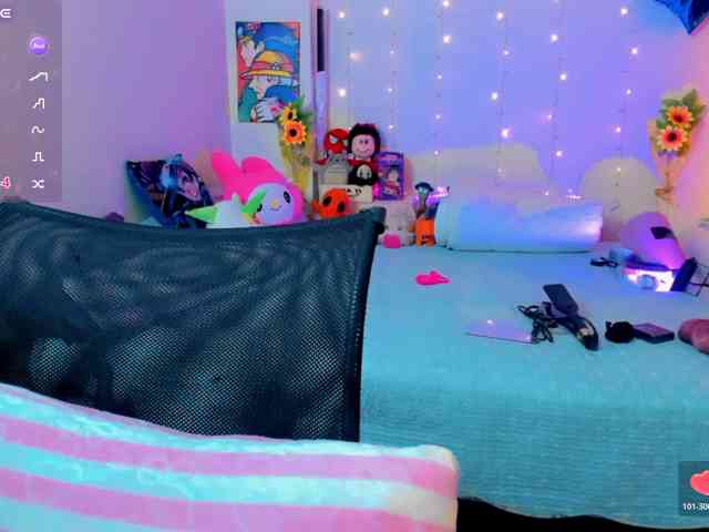 akaikrana's webcam live show
