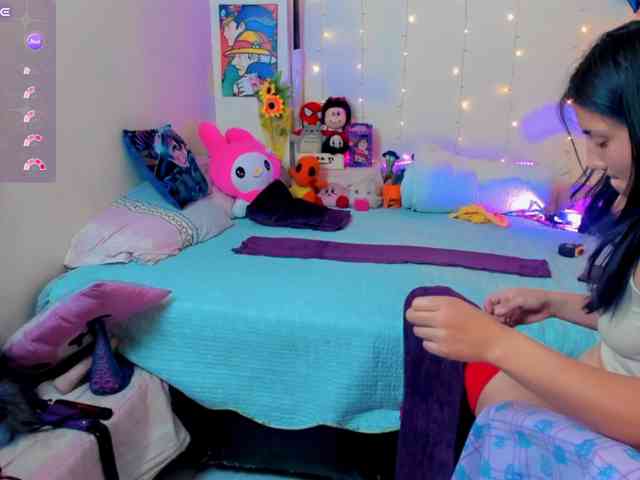 akaikrana's webcam live show