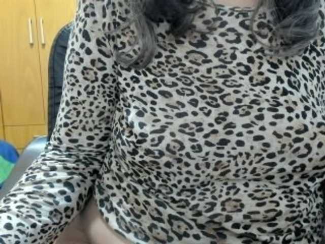 sensugirl live cam on BongaCams