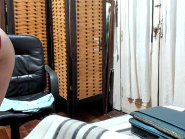 sensugirl live cam on BongaCams