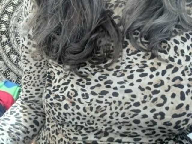 sensugirl live cam on BongaCams